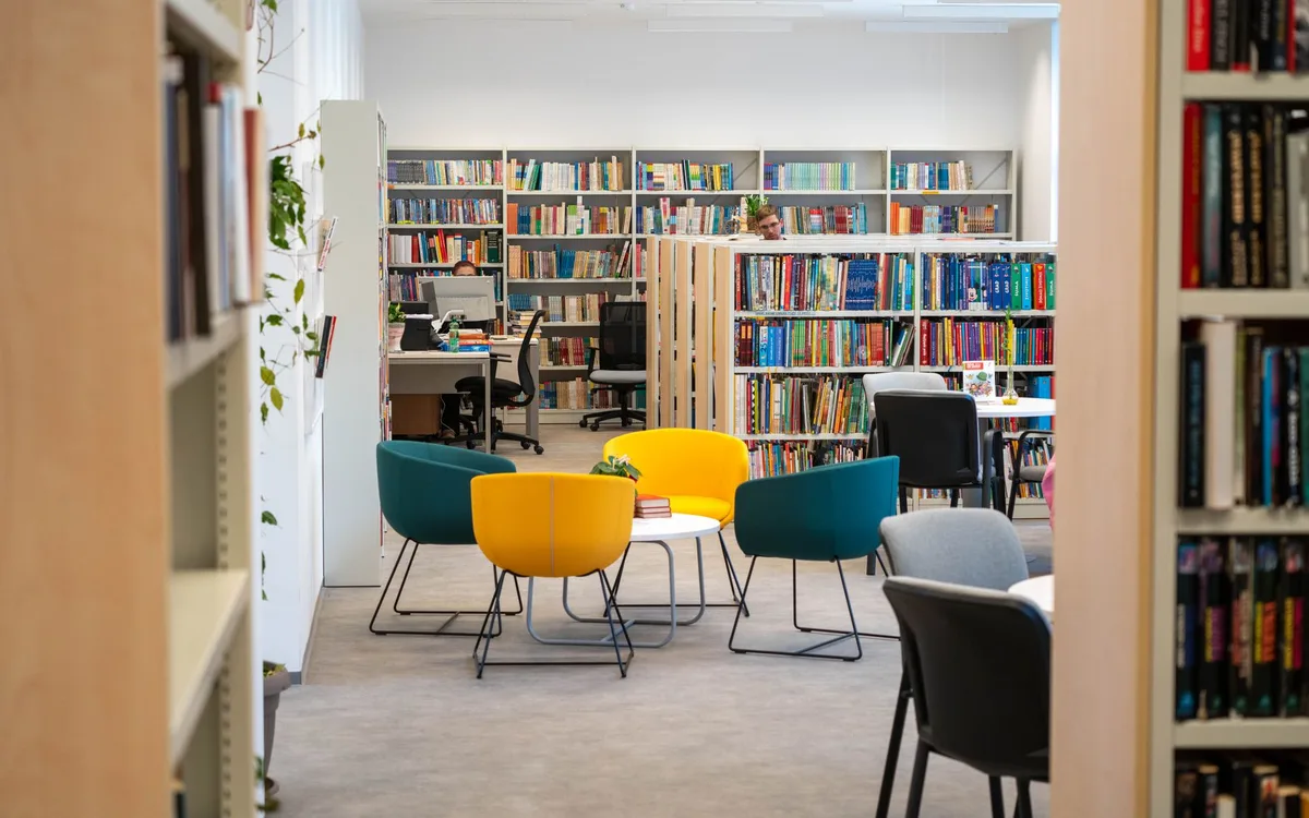 Czy biblioteki w powiecie bolesławieckim są dostępne dla wszystkich?
