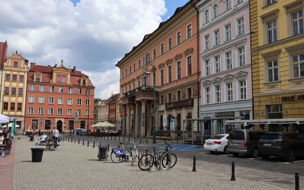 Restauracje w centrum Bolesławca - przegląd i praktyczne oceny