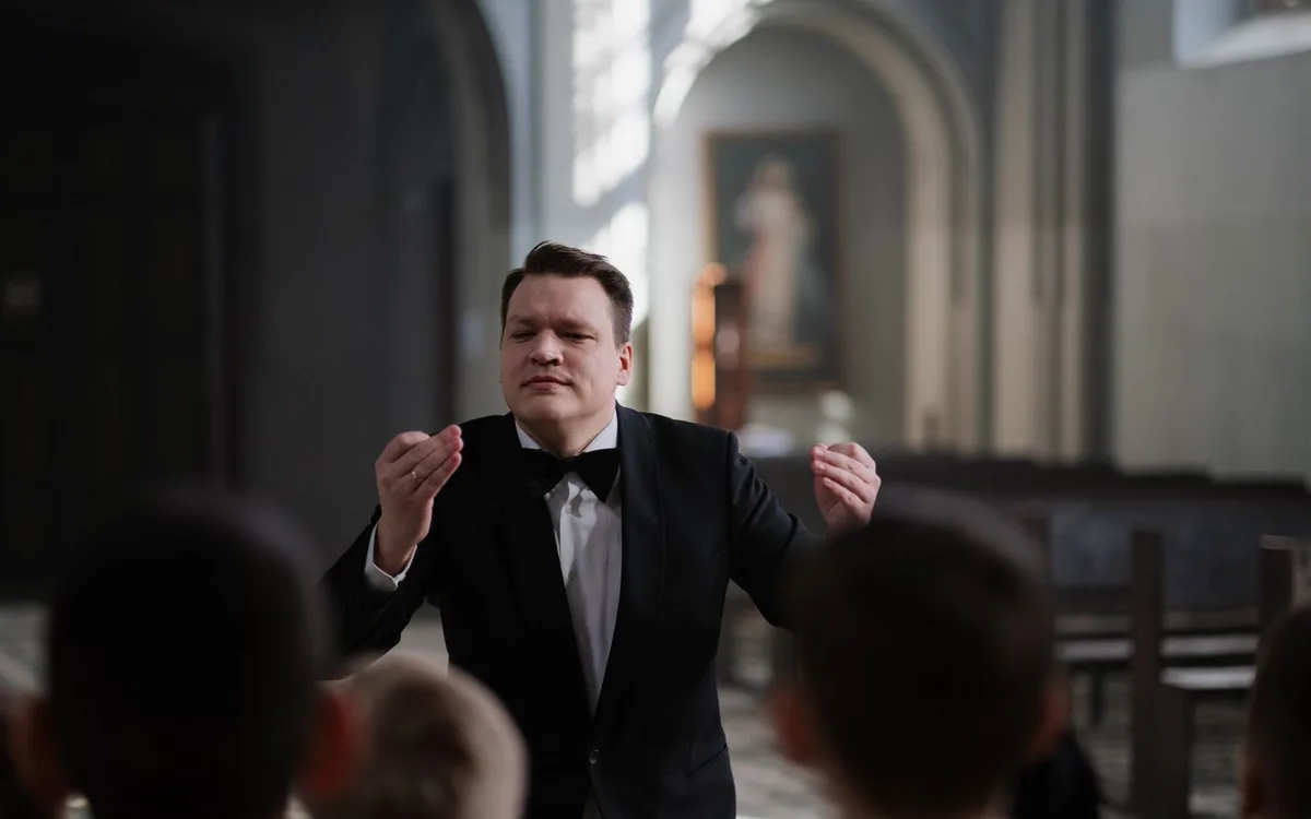Czy Martin Opitz miał związek z ceramiką bolesławiecką?